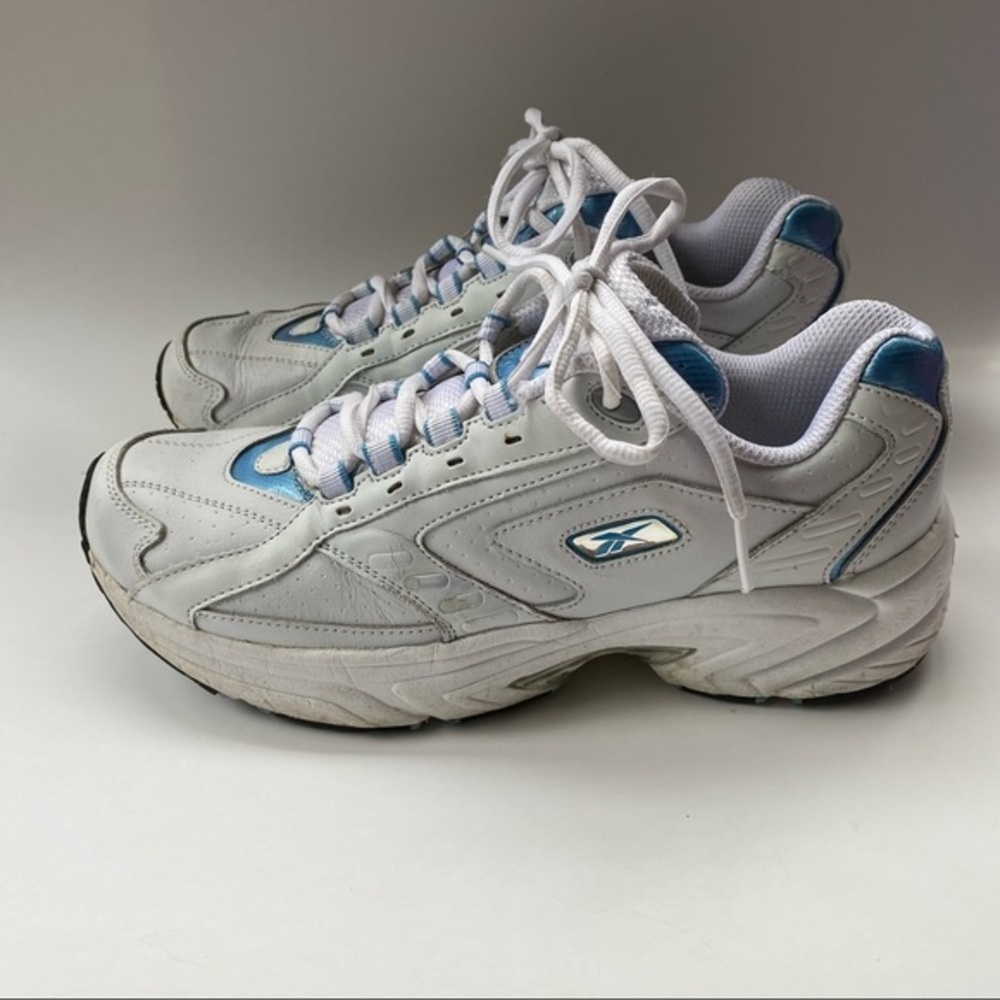 Reebok Shoes Size 9 Woman’s Lace‎ Up - Picture 4 of 12
